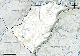 Carte en couleur présentant le réseau hydrographique de la commune