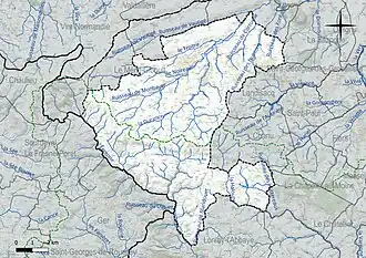Carte en couleur présentant le réseau hydrographique de la commune