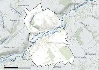 Carte en couleur présentant le réseau hydrographique de la commune