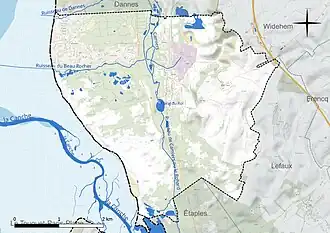 Carte en couleur présentant le réseau hydrographique de la commune