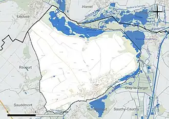 Carte en couleur présentant le réseau hydrographique de la commune