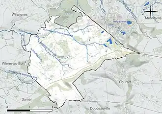 Carte en couleur présentant le réseau hydrographique de la commune