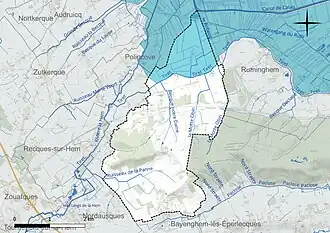 Carte en couleur présentant le réseau hydrographique de la commune
