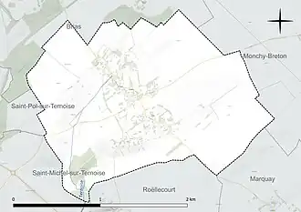 Carte en couleur présentant le réseau hydrographique de la commune