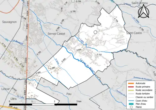 Carte en couleur présentant le réseau hydrographique de la commune