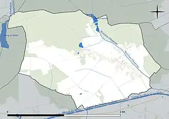 Carte en couleur présentant le réseau hydrographique de la commune