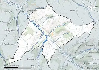 Carte en couleur présentant le réseau hydrographique de la commune