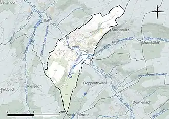 Carte en couleur présentant le réseau hydrographique de la commune