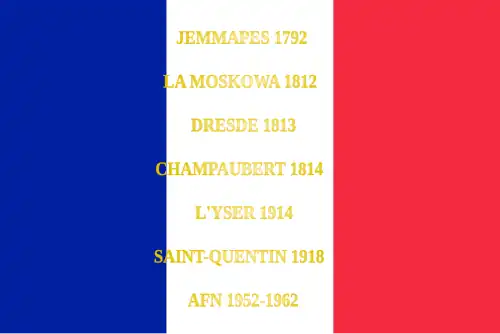 drapeau du 6e régiment de hussards.