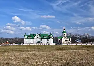 le monastère Motronynskiy classé