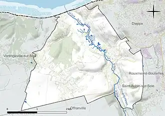 Carte en couleur présentant le réseau hydrographique de la commune