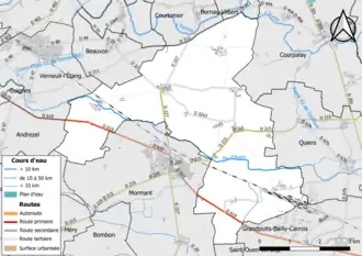 Carte en couleur présentant le réseau hydrographique de la commune