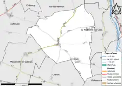Carte en couleur présentant le réseau routier de la commune