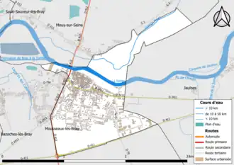 Carte en couleur présentant le réseau hydrographique de la commune
