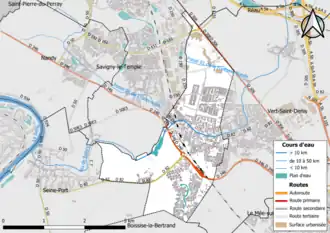 Carte en couleur présentant le réseau hydrographique de la commune