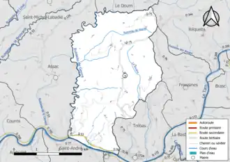 Carte en couleur présentant le réseau hydrographique de la commune