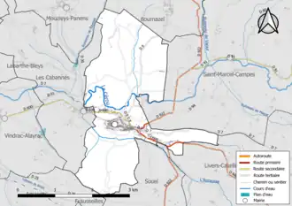 Carte en couleur présentant le réseau hydrographique de la commune