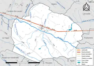 Carte en couleur présentant le réseau hydrographique de la commune