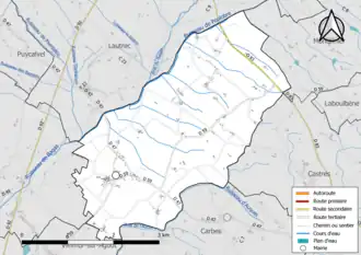 Carte en couleur présentant le réseau hydrographique de la commune