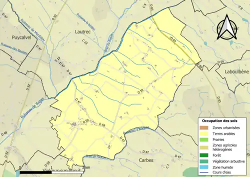 Carte en couleurs présentant l'occupation des sols.