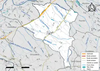 Carte en couleur présentant le réseau hydrographique de la commune