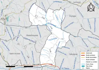 Carte en couleur présentant le réseau hydrographique de la commune