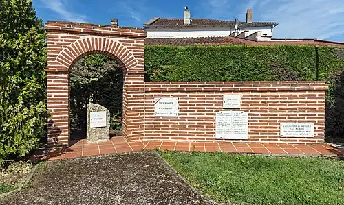 Le monument aux Morts
