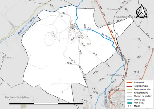 Carte en couleur présentant le réseau hydrographique de la commune
