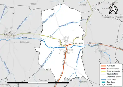 Carte en couleur présentant le réseau hydrographique de la commune