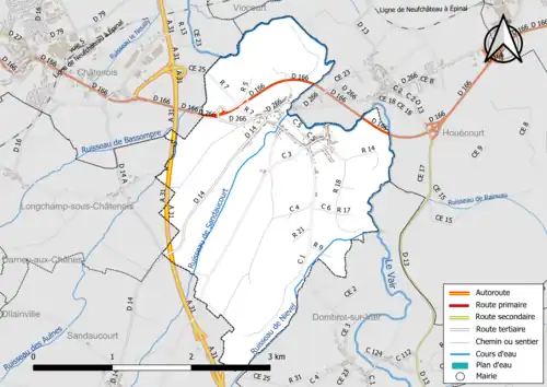 Carte en couleur présentant le réseau hydrographique de la commune