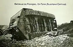 A7V no&nbsp;542 Elfriede capturé par les troupes françaises le 24 avril 1918 à Villers-Bretonneux.