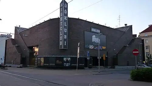 Salle de concert et discothèque.
