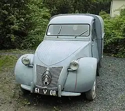 2&nbsp;CV fourgonnette AU 1952.