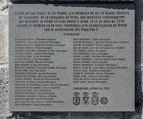 Plaque commémorative du côté est