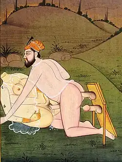 Poupée sexuelle et godemichet.