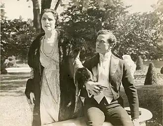 Description de l'image A scene from "The Turn of the Wheel (SAYRE 13577).jpg.