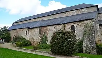 Façade latérale droite.