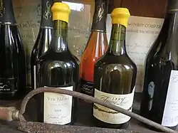 Clavelin de vin jaune du domaine.