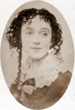 Adah à l’âge de 19 ans