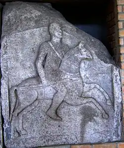 Cavalier romain en cotte de mailles. Détail du Tropaeum Traiani.