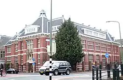 Ambassade à La Haye.