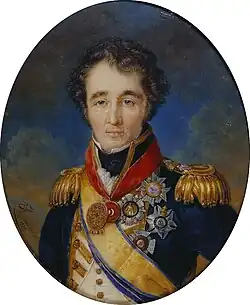 Portrait d'homme en grand uniforme, avec de nombreuses médailles