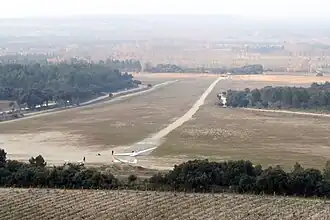 Image illustrative de l’article Aérodrome du Mazet de Romanin