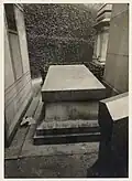 Tombe de Gabriel Fauré, au cimetière de Passy, en 1925.