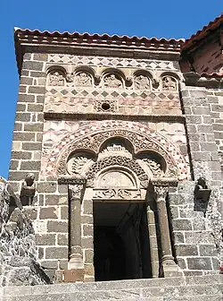 Portail de la chapelle