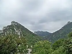 Rocher de l'Aiguille et Dentelles Sarrasines à Lafare