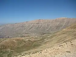 Vue de Qadisha depuis le col d'Aïnata.