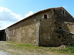 Dépendance du logis.