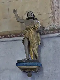 Statue représentant saint Jean Baptiste.