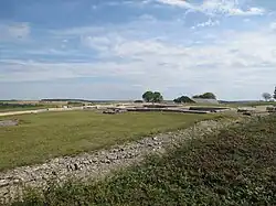 Temple et son aire sacrée, consacré au dieu romain Jupiter.